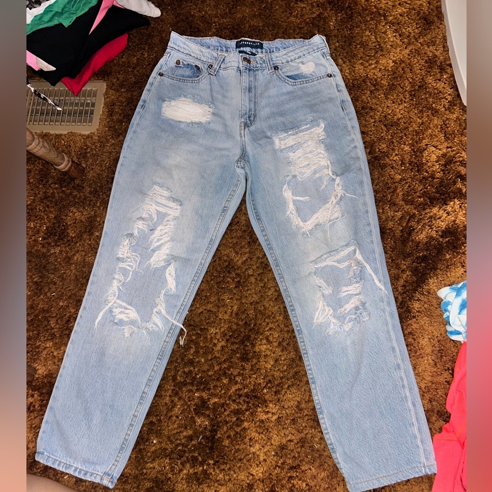 Aeropostale Denim Blue Mom Jeans..Like New! Size 4 Distressed Style